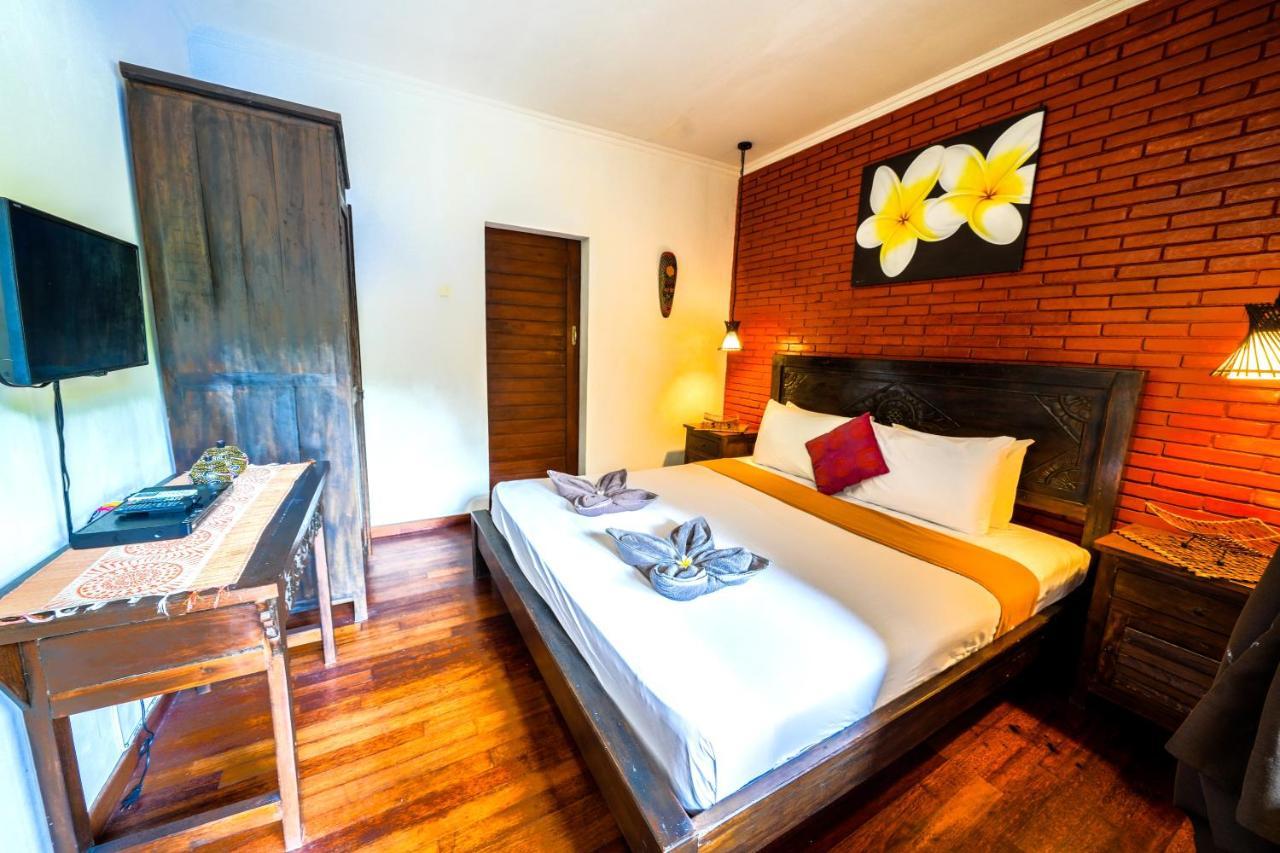 Villa Sanket - Kuta - 6 Bedrooms - 6 Bathrooms - Great Location Экстерьер фото